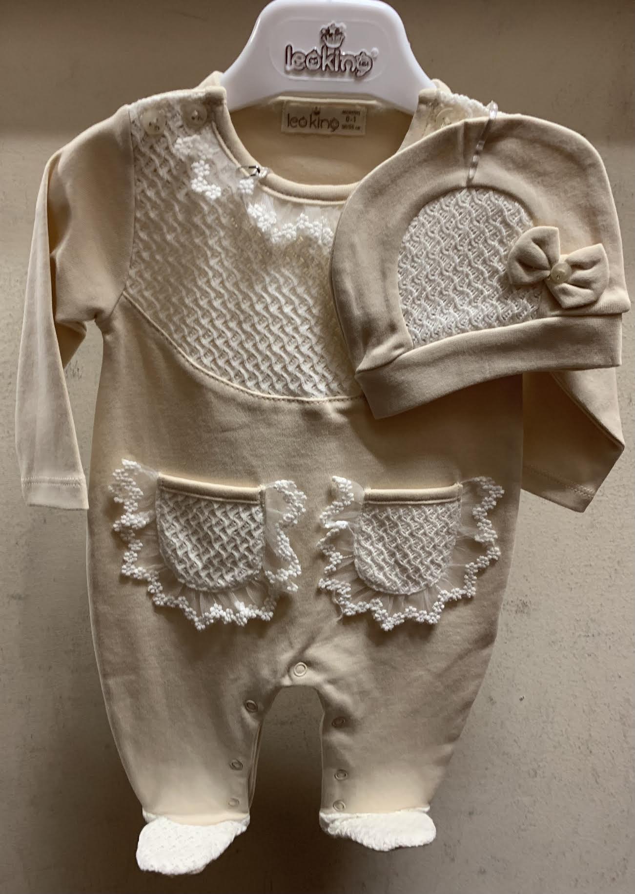 Baby One Piece w/ Hat/Leo King