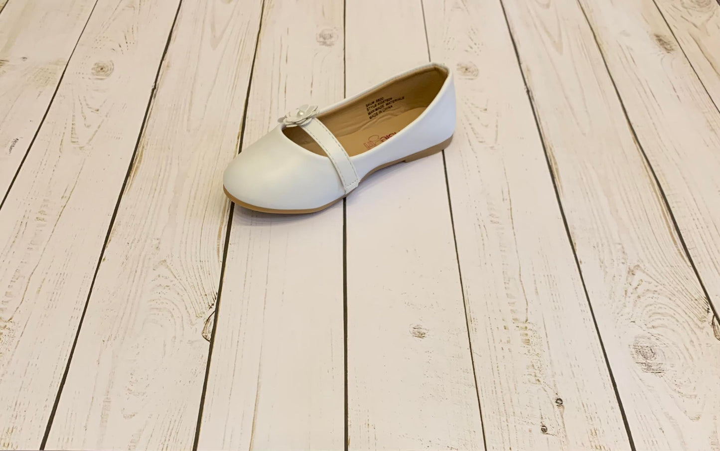 Kensie Flower Ballerina Flat/Josmo