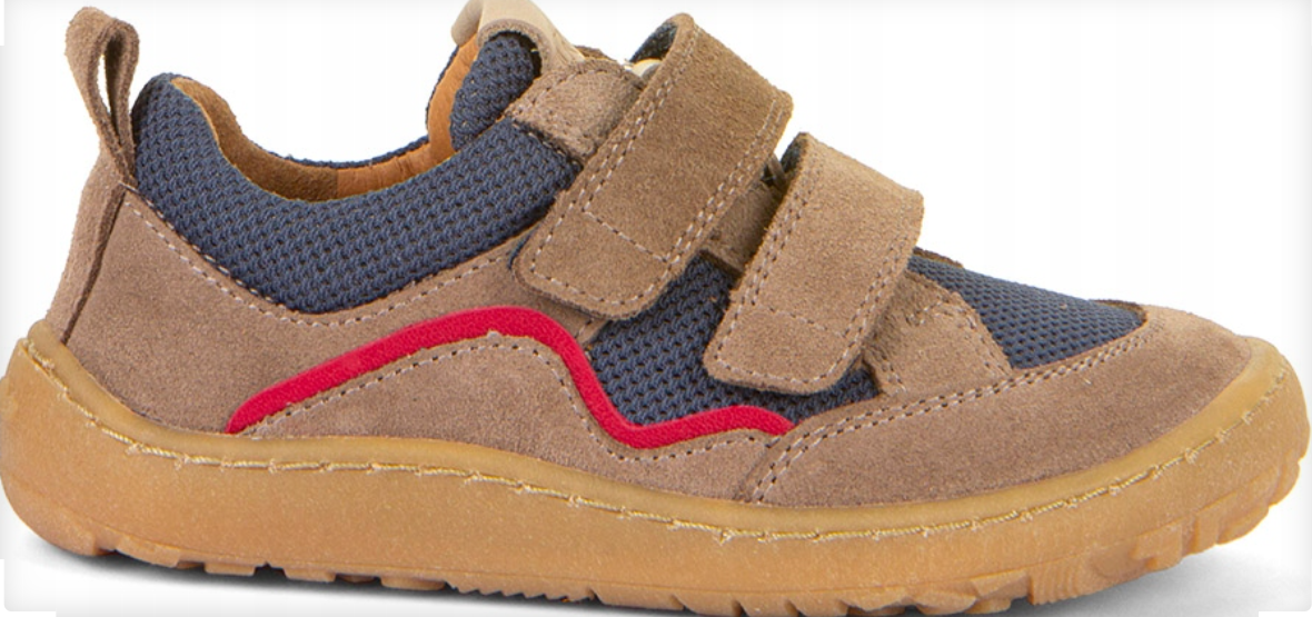 Boy Barefoot Base/Froddo