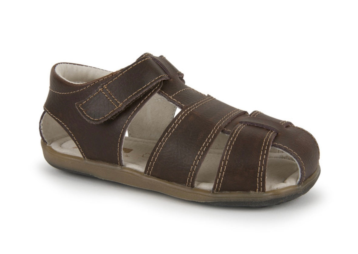 Jude Closed Toe Sandal/See Kai Run