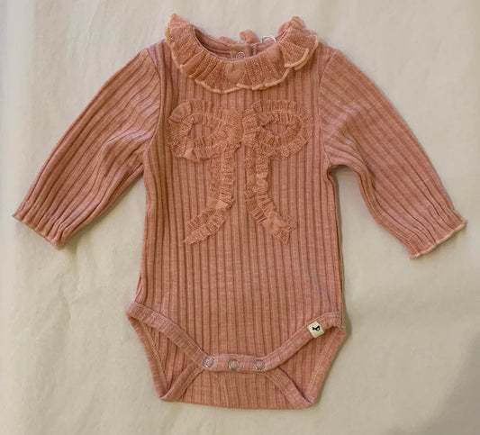 Ruffle Bow Mesh Collar Onesie/Oh Baby