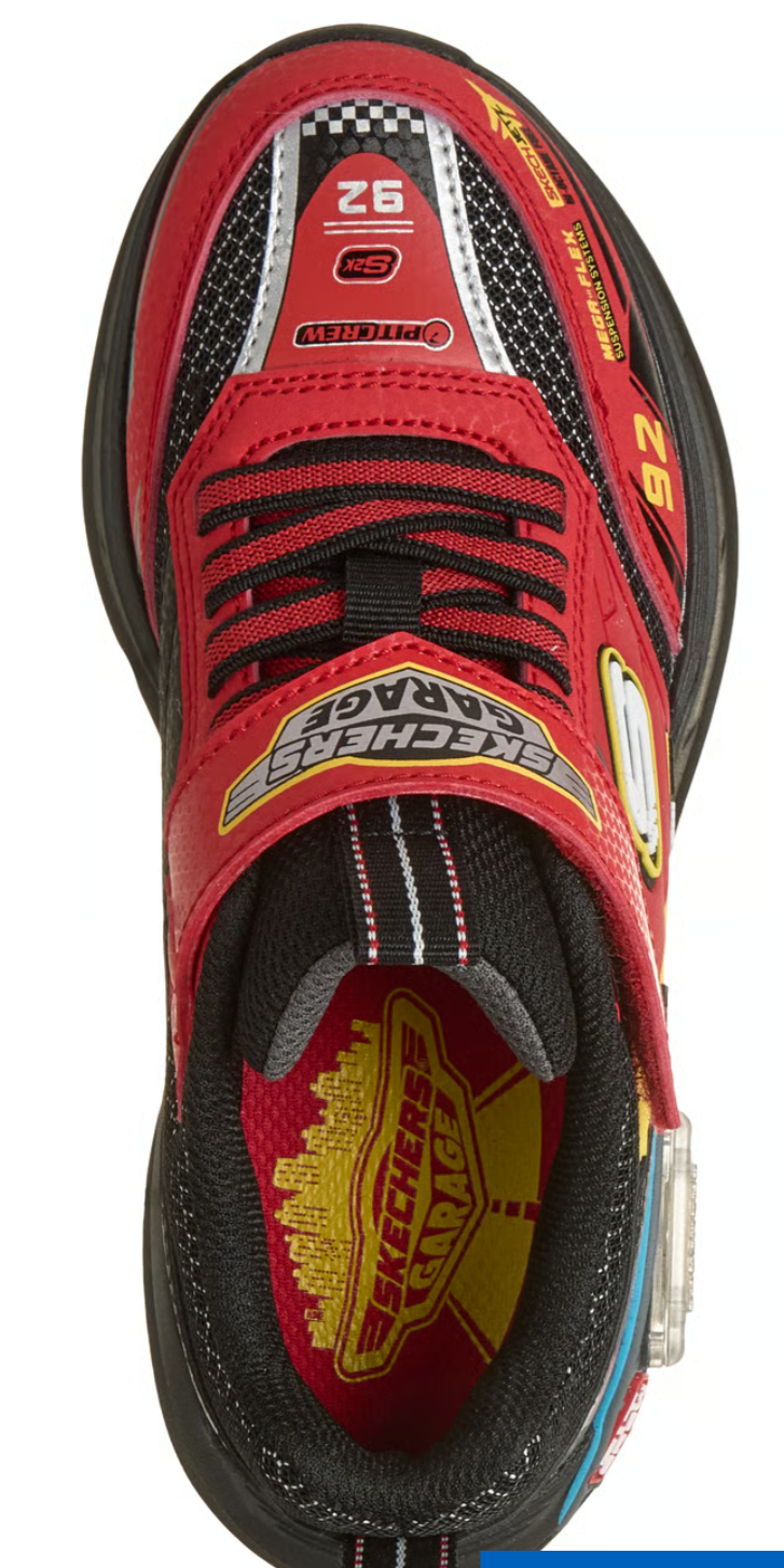 Red Garage Sneakers/Skechers