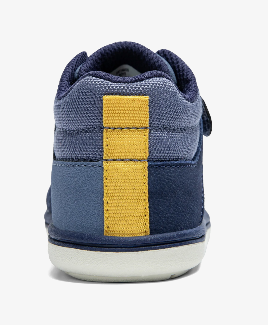 Boy Ames/Stride Rite