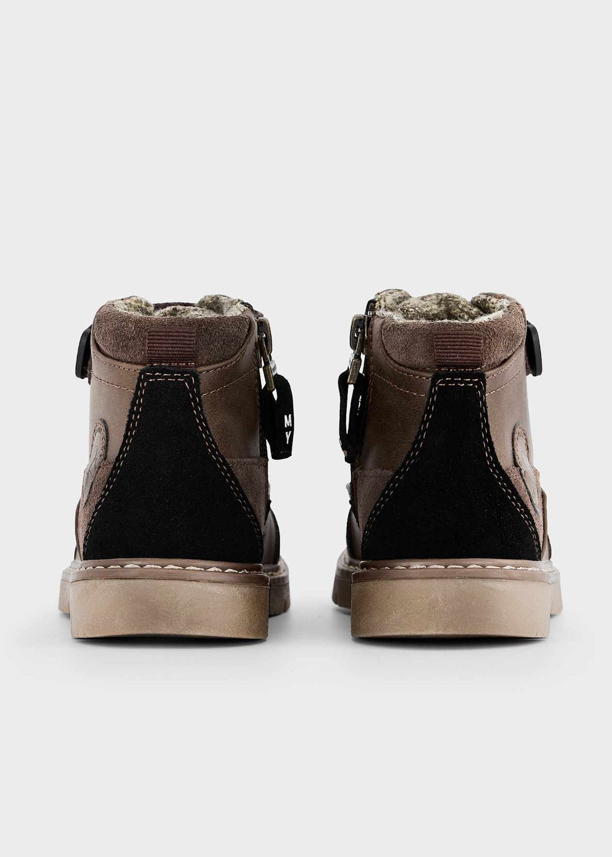 Boy Mountain Boots/Mayoral
